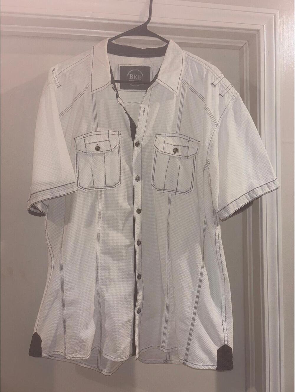 BKE Athletic Fit White Textured Button Front Shirt Mens XXL Contrast Stitch